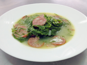 Caldo Verde Cremoso: Uma Receita Aconchegante