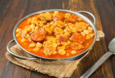 Dobradinha com grão de bico: A receita que vai surpreender no Sabor