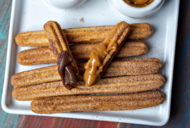 Churros Caseiros: A receita que você precisa fazer