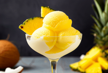 Gelado Tropical de Abacaxi Cremoso