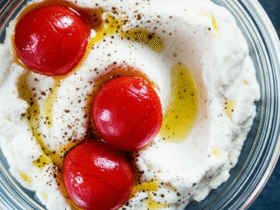 Pastinha Cremosa de Ricota com Tomate Assado
