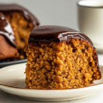 Bolo de Cenoura com Cobertura de Chocolate Cremosa