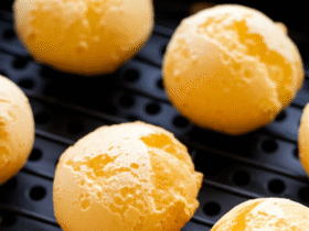 Biscoito de Polvilho com Queijo na AirFryer: Receita Fácil e Deliciosa