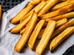 Batatas Fritas Crocantes na Airfryer: Receita Fácil e Saudável