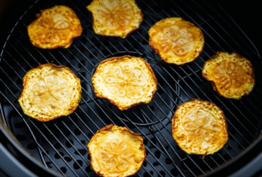 Chips de Abobrinha com Parmesão na Airfryer: Receita Crocante e Saudável