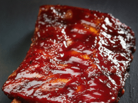 Costelinha de Porco ao Molho Barbecue Caseiro