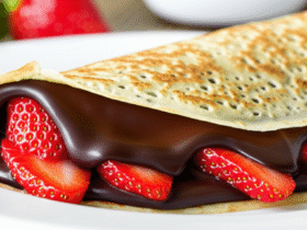 Crepe de Chocolate com Morango: Uma Delícia Irresistível