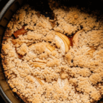 Crumble de Maçã Vegan na Airfryer: Uma Delícia Crocante e Saudável