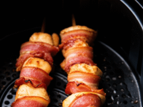 Espetada de Frango e Bacon Crocante na Airfryer