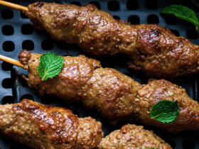 Kafta no Espeto com Hortelã na Airfryer: Sabor do Oriente Médio na sua Cozinha