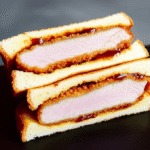 Katsu Sando: O Sanduíche Japonês Crocante e Saboroso