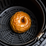 Maçã Assada na Airfryer: Uma Delícia Saudável e Rápida