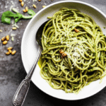 Macarrão ao Molho Pesto: Receita Clássica e Deliciosa