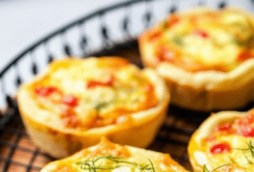 Mini Quiches sem Base na Airfryer: Delícias Práticas e Rápidas