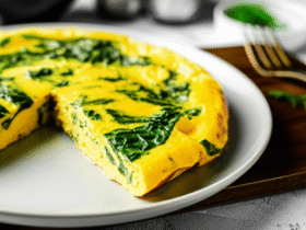 Omelete de Espinafre Cremosa e Deliciosa