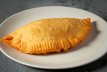 Pastel Caseiro Crocante: Receita Fácil e História Deliciosa 12 Pastel Caseiro Crocante: Receita Fácil e História Deliciosa