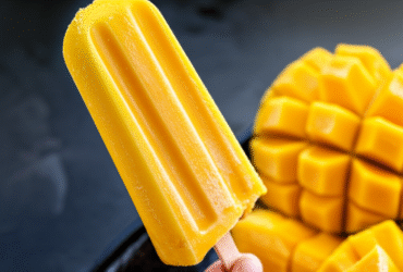 Picolé de Manga Caseiro Refrescante