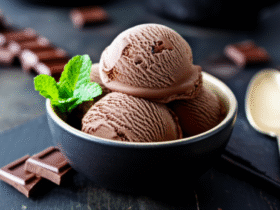 Sorvete Caseiro de Chocolate Cremoso