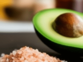 Truque com Sal Rosa: Bem-Estar Matinal e Culinária