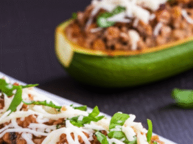 Abobrinha Recheada com Carne Moída