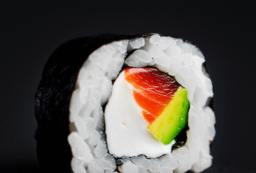 Uramaki de Salmão: Receita Caseira e História