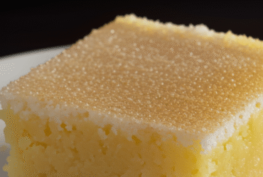 Bolo de Tapioca com Coco Cremoso e Delicioso