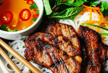 Bún Chả: Deliciosa Receita Vietnamita de Porco Grelhado com Noodles 18 Bún Chả: Deliciosa Receita Vietnamita de Porco Grelhado com Noodles