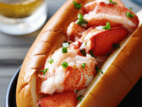 Lobster Roll: O Clássico Sanduíche de Lagosta da Nova Inglaterra