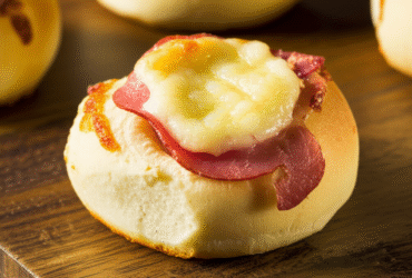 Mini Pizza Pãozinho de Presunto com Queijo: Receita Rápida e Deliciosa