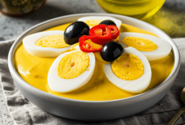 Papa a la Huancaína: Um Clássico Peruano Cremoso e Picante 6 Papa a la Huancaína: Um Clássico Peruano Cremoso e Picante