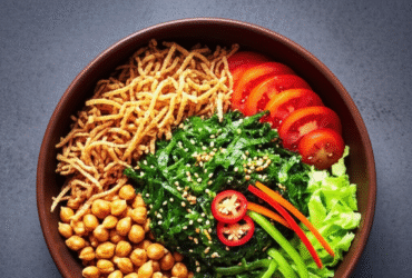Salada de Folhas de Chá Birmanesa (Lahpet Thoke)
