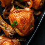 Frango com Cebola Caramelizada: Sabor Caseiro Inesquecível