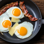 Frigideira Zero Carboidratos com 3 Ingredientes: Receita Rápida e Fácil