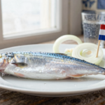 Hollandse Nieuwe Haring: A Tradição do Arenque Fresco Holandês