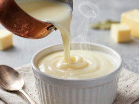 Molho Branco Clássico (Béchamel Versátil)