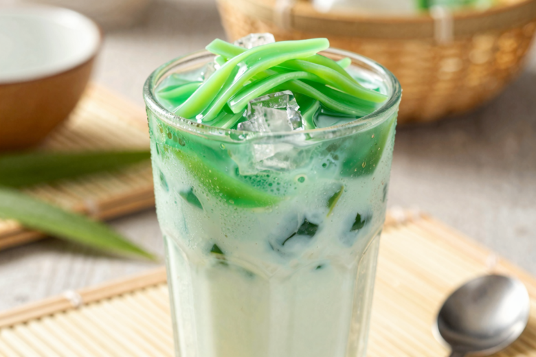 Cendol: A Sobremesa Gelada Exótica do Sudeste Asiático 1 Cendol: A Sobremesa Gelada Exótica do Sudeste Asiático