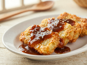 Pempek Tradicional Indonésio com Molho Cuko