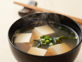 Sopa de Missô Tradicional Japonesa (Misoshiru)