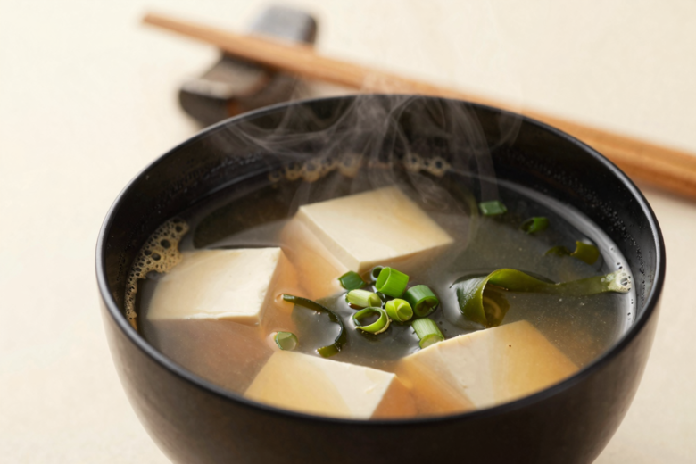 Sopa de Missô Tradicional Japonesa (Misoshiru)