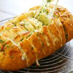 Receita de pão de alho caseiro