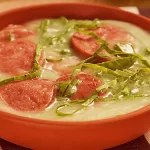 Caldo verde, fácil e delicioso