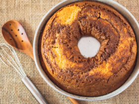 Bolo de paçoca com chocolate