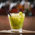 Caipirinha de kiwi