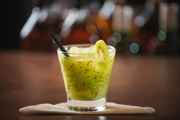 Caipirinha de kiwi 1 Caipirinha de kiwi