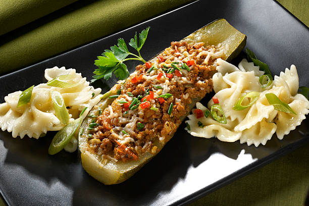 Abobrinhas recheadas com carne moída 1 abobrinhas recheadas com carne moída