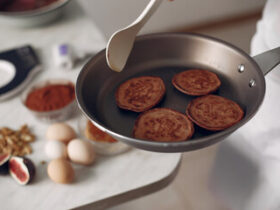 Quick Skillet Chocolate Cake Recipe 9 Bolinho de chocolate na frigideira