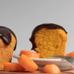 Bolo de cenoura no microondas