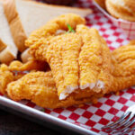 Peixe frito crocante