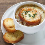 Sopa de cebola francesa