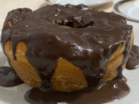 Bolo de cenoura na air fryer